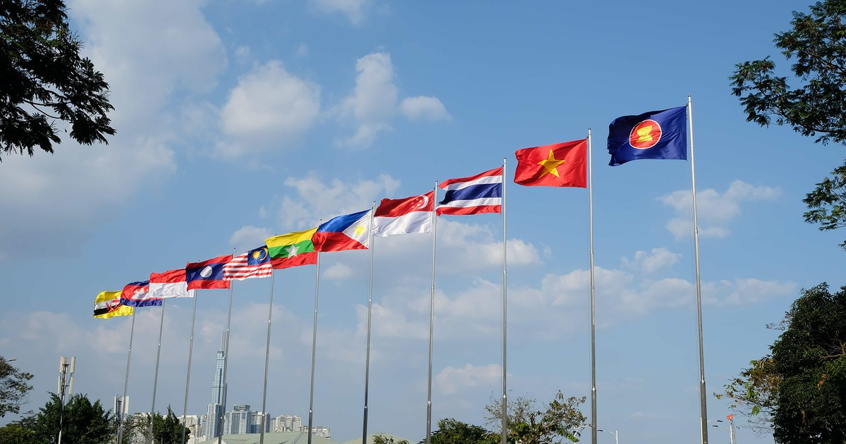 ASEAN 57 năm hình thành và phát triển: Hình mẫu hợp tác thành công trong khu vực và toàn cầu (07/08/2024)